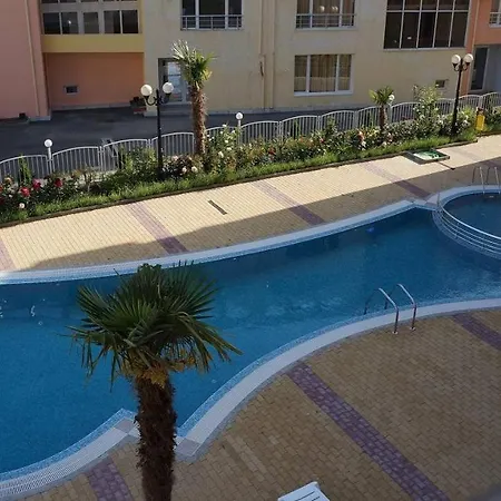 Apartment Dom-el Real In Raduga Complex Sveti Vlas