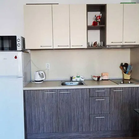 Dom-el Real In Raduga Complex Apartment *
